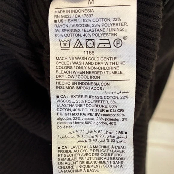 Old Navy Black Ribbed Maternity Maxi Dress (M) - Picture 3 of 6